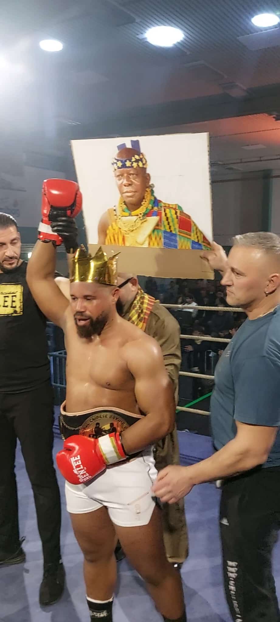 Steavano Tuekpe retains kickboxing world title in Germany