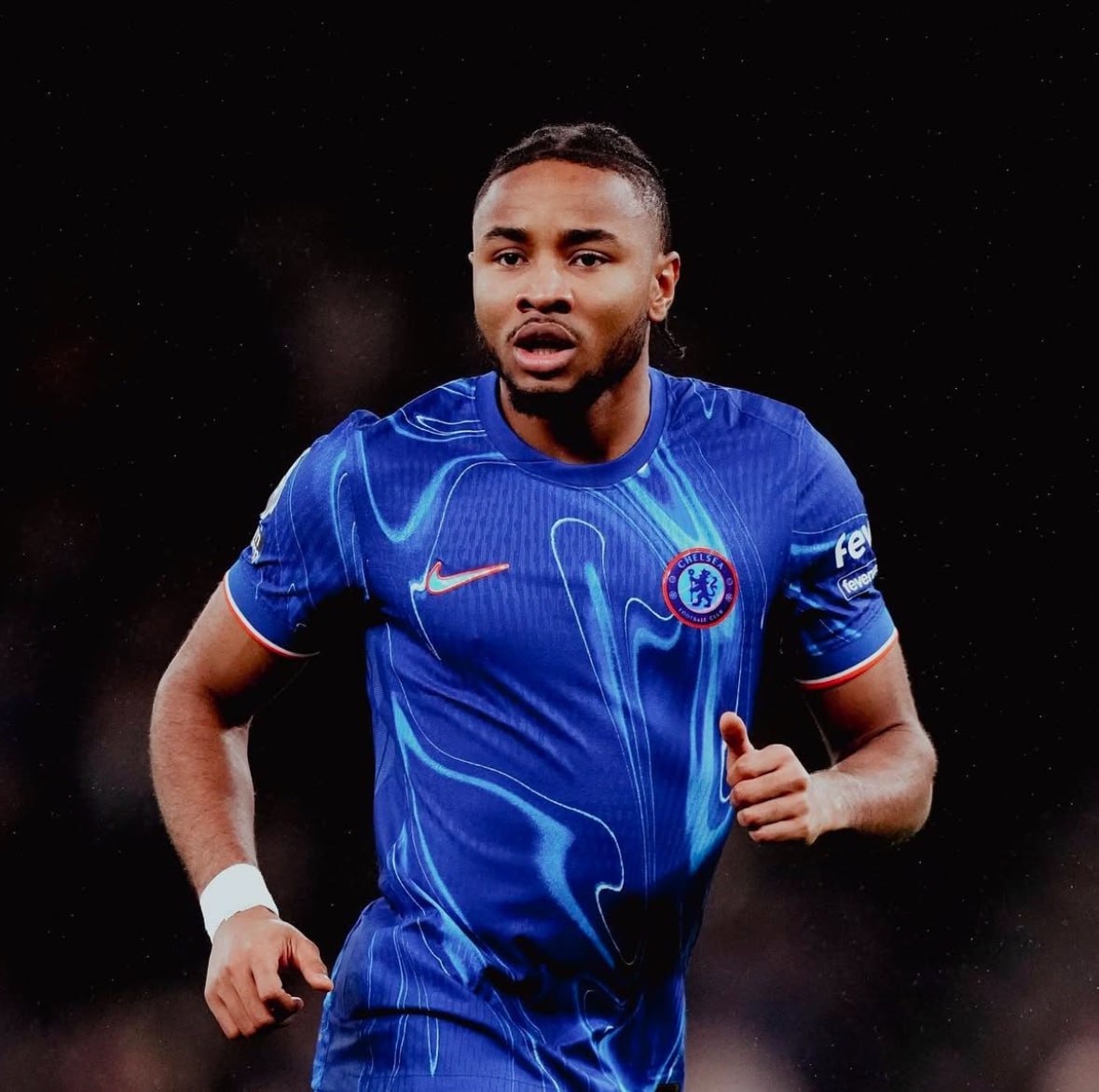 No Negotiations Between PSG and Chelsea for Christopher Nkunku