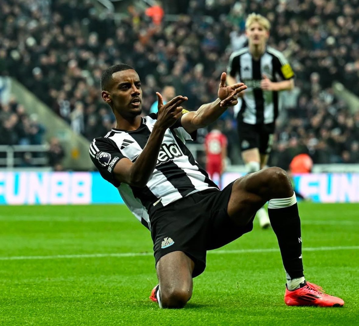 Alexander Isak in Red-Hot Form for Newcastle United