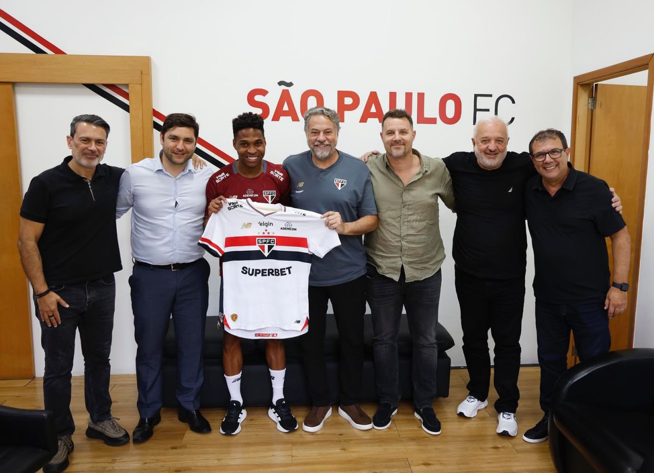 Wendell Signs for Sao Paulo in Brazil