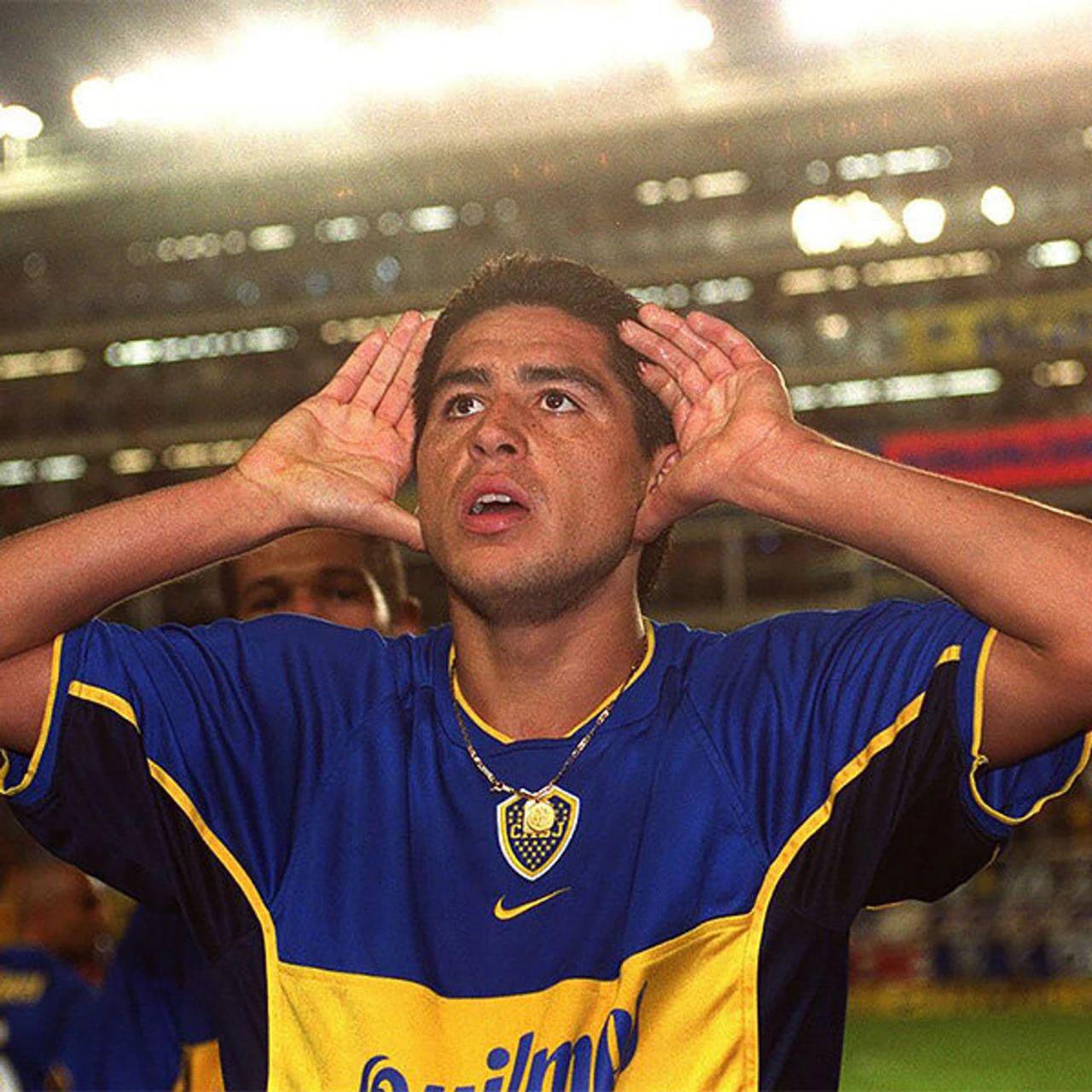 Juan Román Riquelme: The Artist Who Kissed the Ball